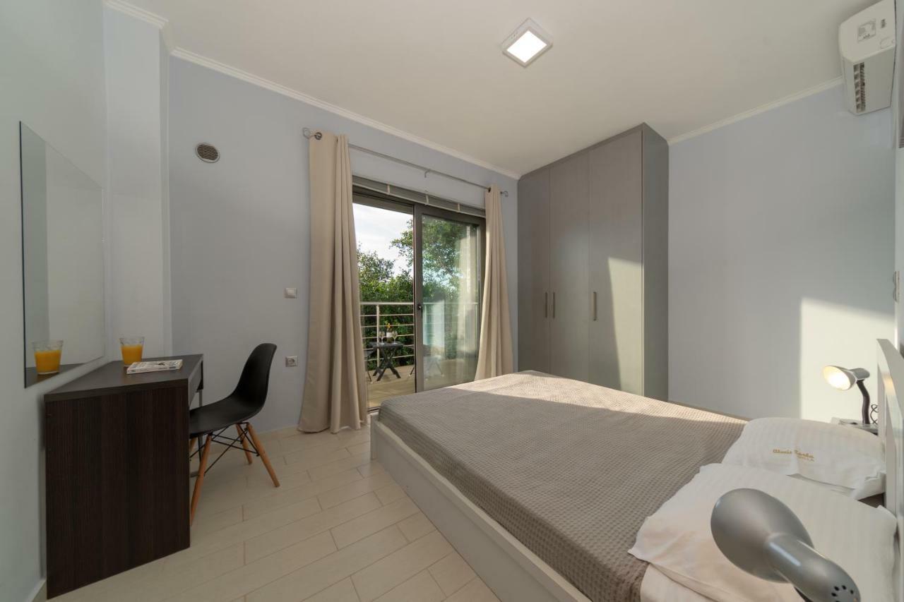 Alexiszorba Villa ปลากา ภายนอก รูปภาพ